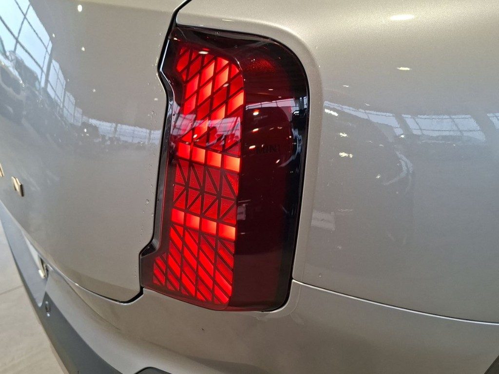 MINI Mini D Favoured Countryman Pacchetto M + Tetto apr. - 7