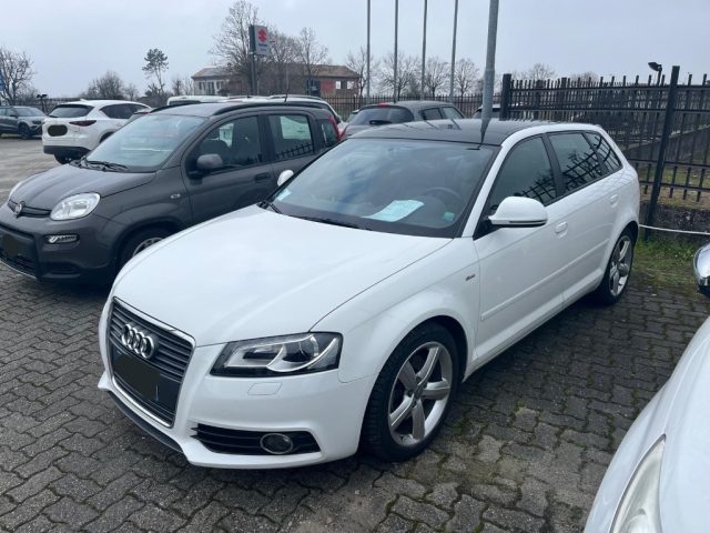 AUDI A3 Bianco pastello