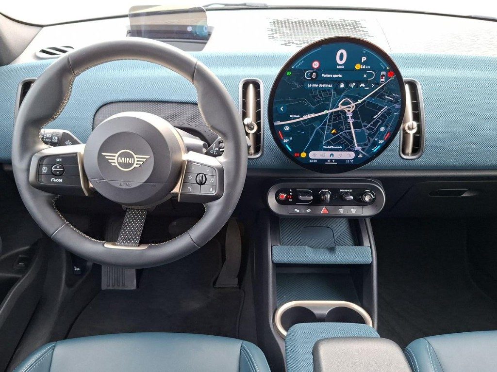 MINI Countryman D Favoured Countryman Pacchetto M + Tetto apr. - 9