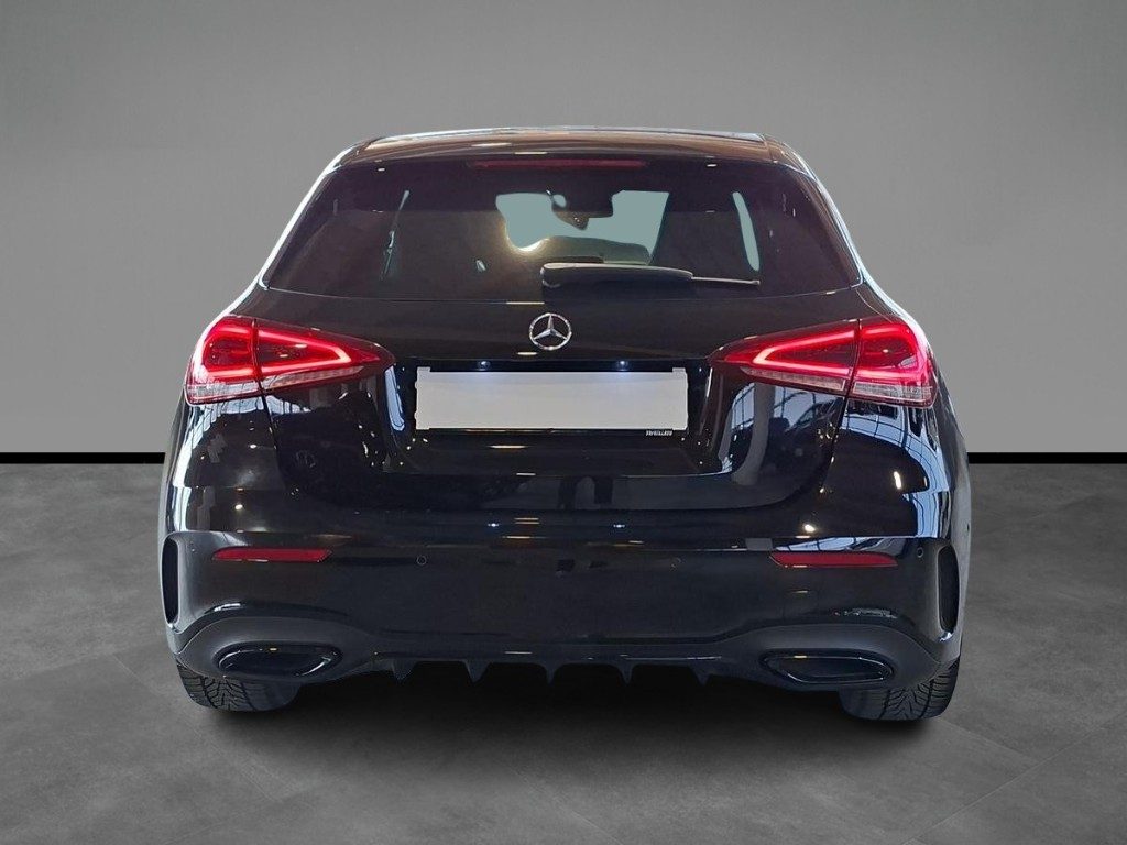 MERCEDES-BENZ A 180 d Premium Aut - 4