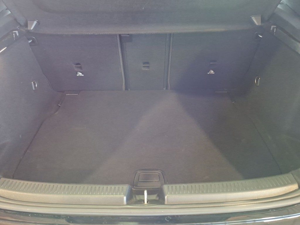 MERCEDES-BENZ A 180 d Premium Aut - 14