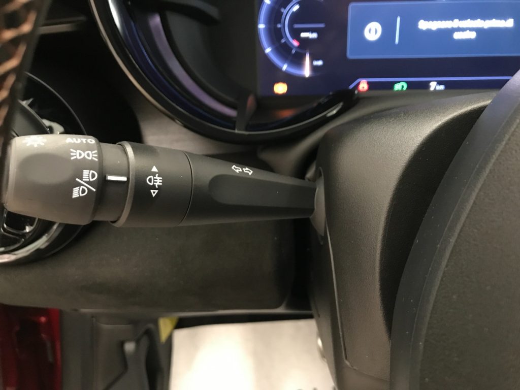 ALFA ROMEO Junior 1.2 145 CV Hybrid eDCT6 Intensa + Tetto - 16