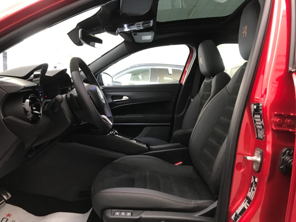 ALFA ROMEO Junior 1.2 145 CV Hybrid eDCT6 Intensa + Tetto - 19