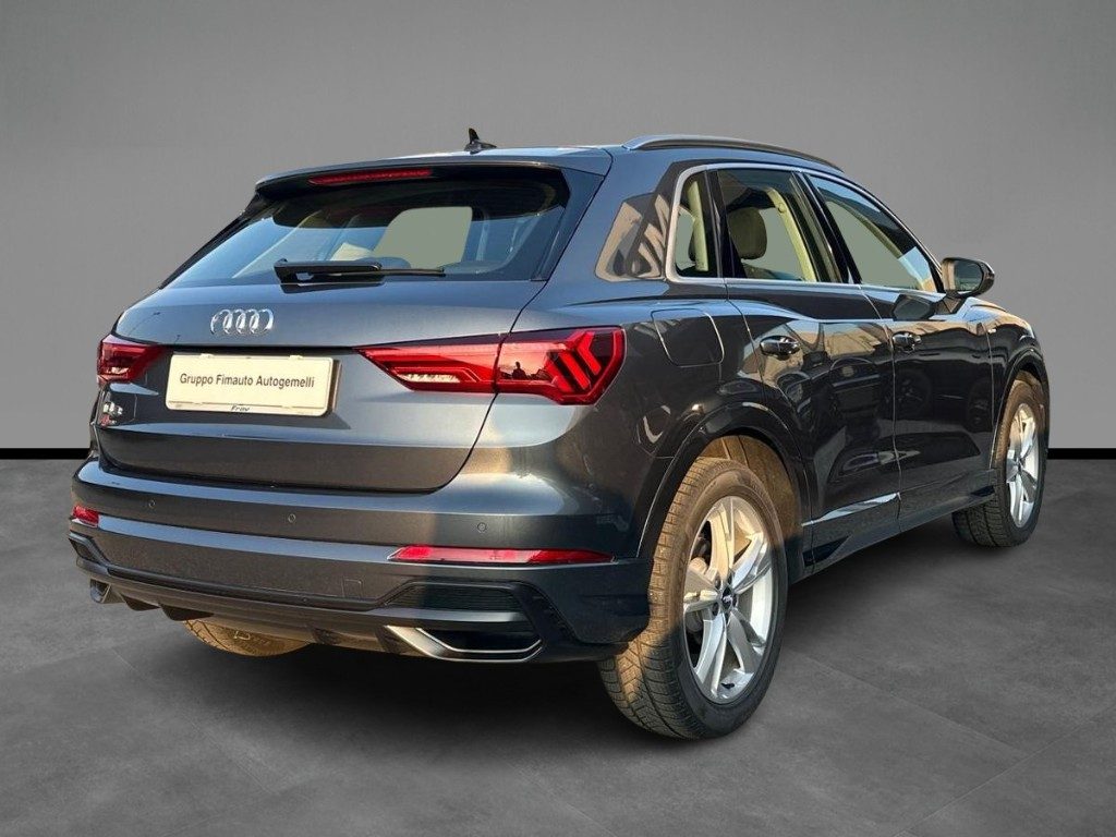 AUDI Q3 35 TFSI S tronic S-line edition - 13