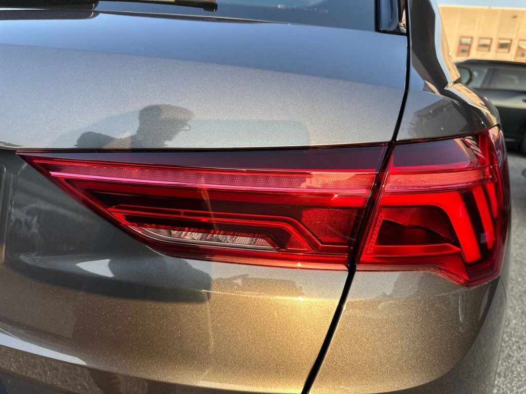 AUDI Q3 35 TFSI S tronic S-line edition - 6