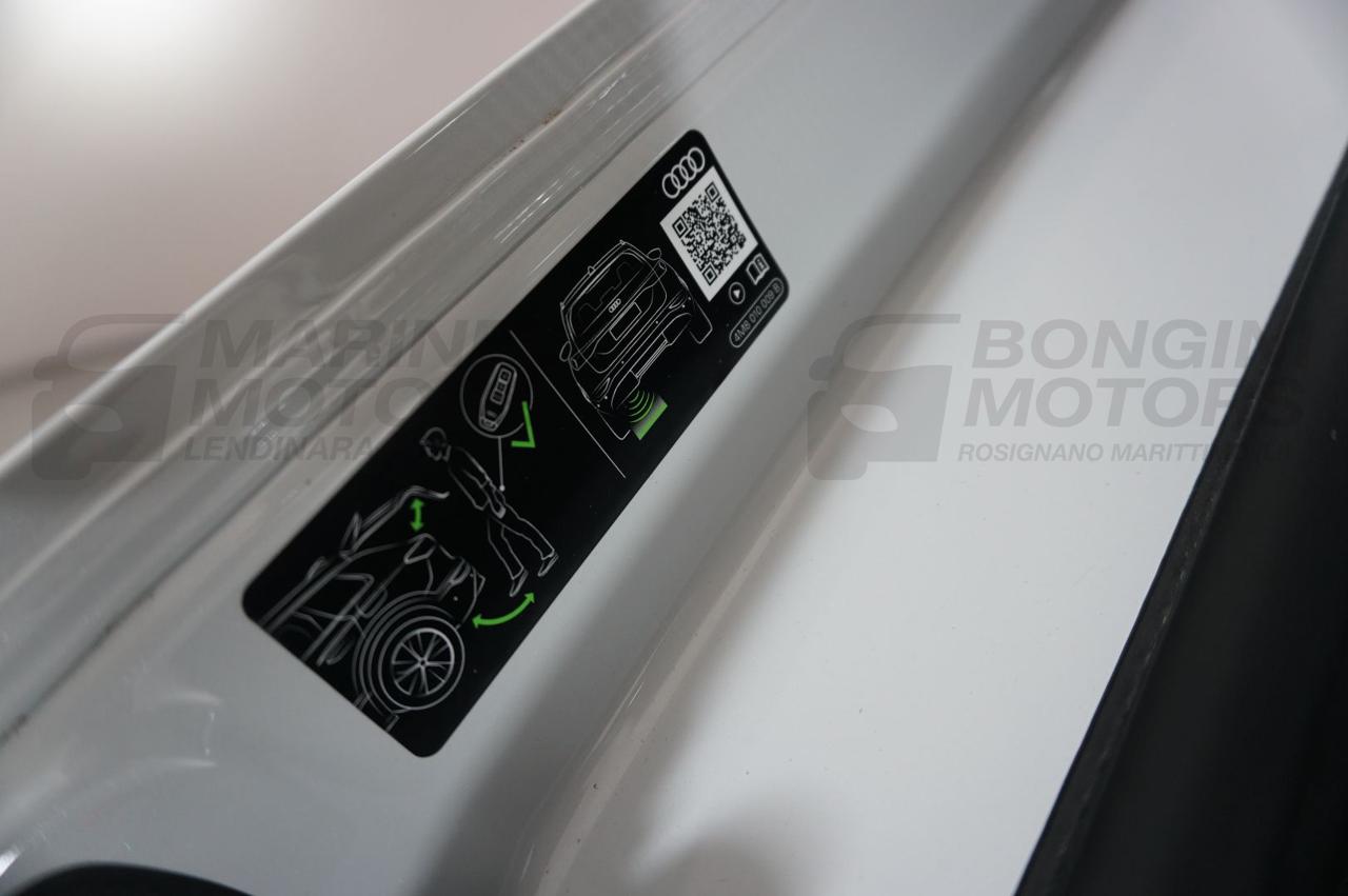 AUDI A5 AVANT 40 TDI 204CV MHEV+ S TRONIC S LINE EDITION - 24