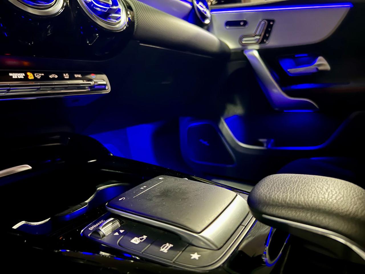 MERCEDES-BENZ A 35 AMG 4Matic - 30