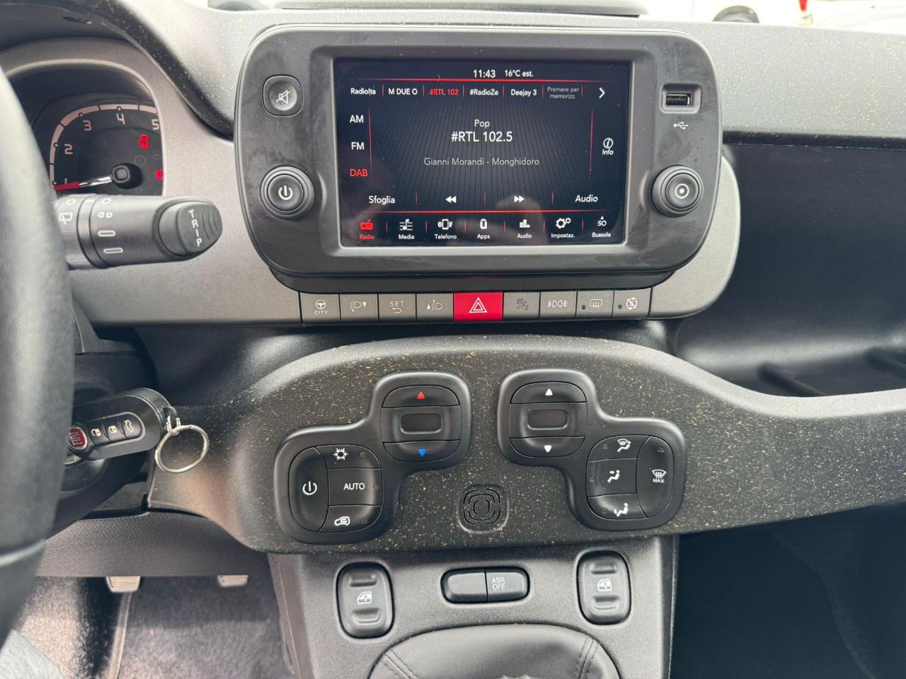 FIAT Panda Cross 1.0 FireFly S&S Hybrid - 11