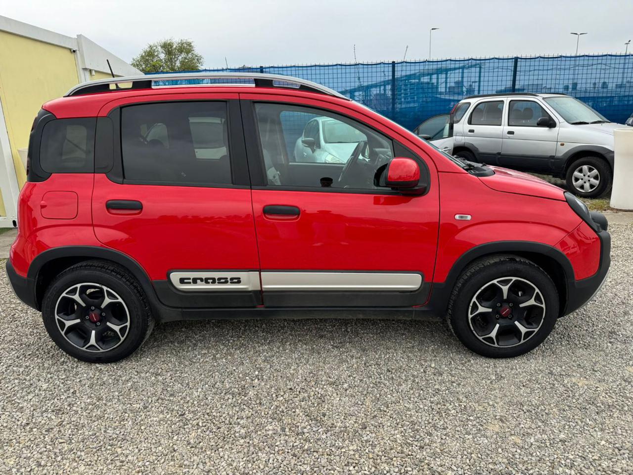 FIAT Panda Cross 1.0 FireFly S&S Hybrid - 4