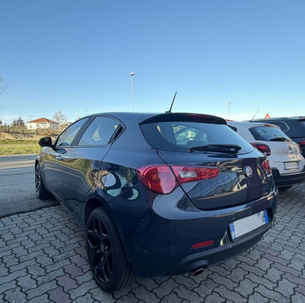 ALFA ROMEO Giulietta 1.6 JTDm 120 CV Business - 3