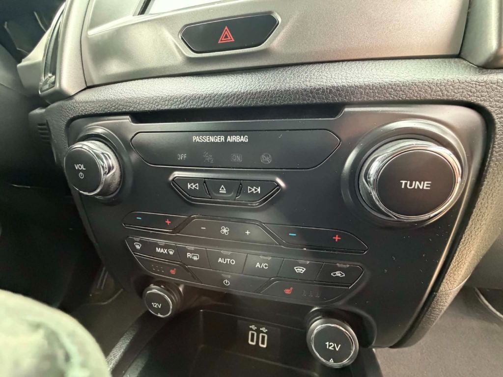 FORD Ranger 2.0 TDCi Limited DOPPIA CABINA 5 posti GANCIO TR - 8