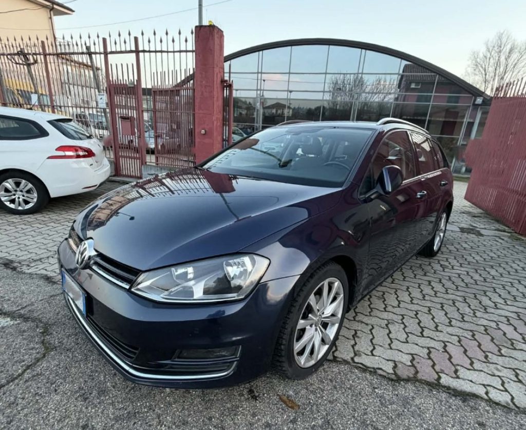 VOLKSWAGEN Golf Variant 2.0 TDI Executive BlueMotion Technology - 1