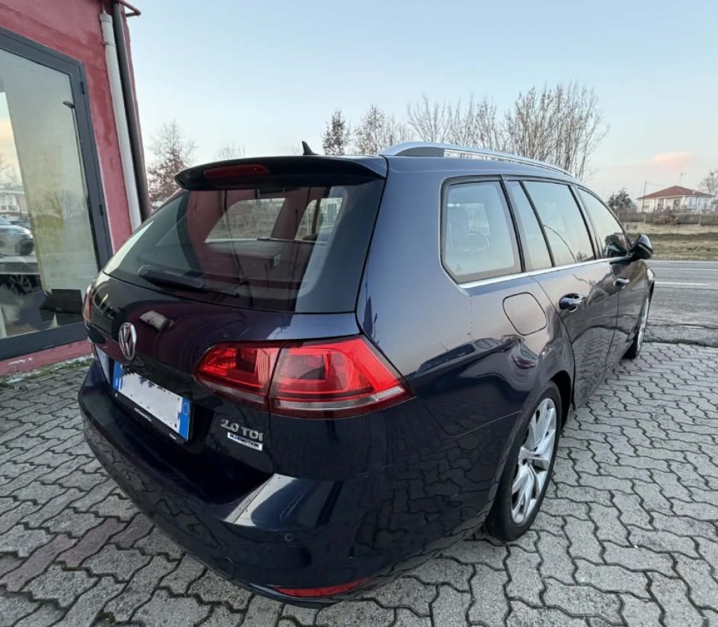 VOLKSWAGEN Golf Variant 2.0 TDI Executive BlueMotion Technology - 4