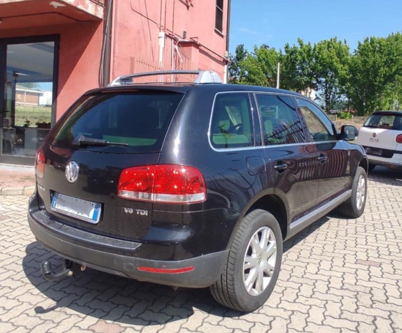 VOLKSWAGEN Touareg 3.0 TDI GANCIO TRAINO tiptronic Exclusive  V6 - 2