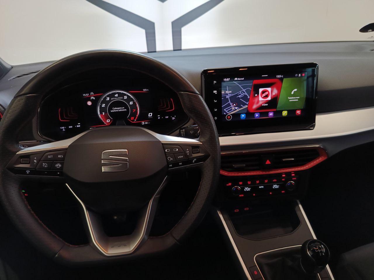 SEAT Arona 1.0 EcoTSI FR - 11