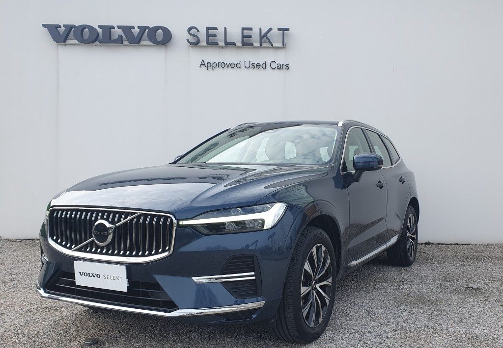VOLVO XC60 B4 (d) AWD automatico Plus Bright - Foto 1
