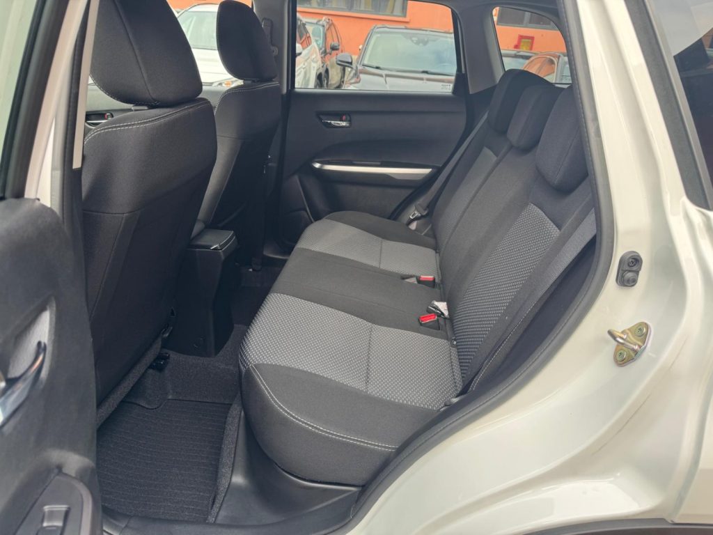 SUZUKI Vitara 1.4 Hybrid 130CV COOL - 18