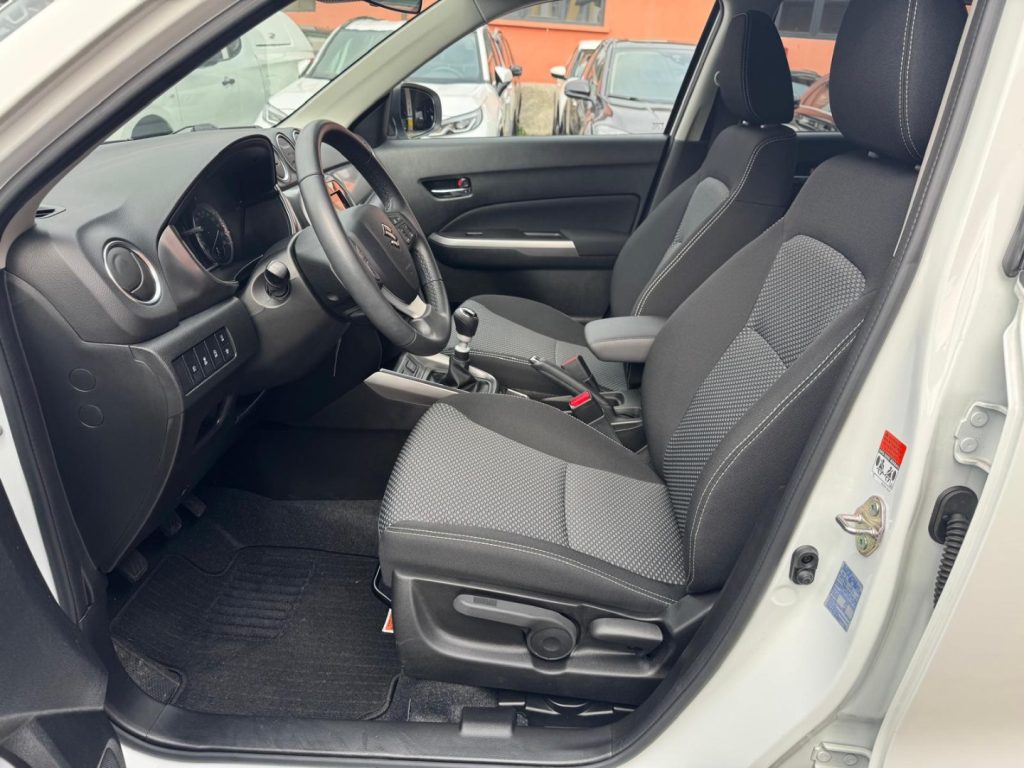 SUZUKI Vitara 1.4 Hybrid 130CV COOL - 21