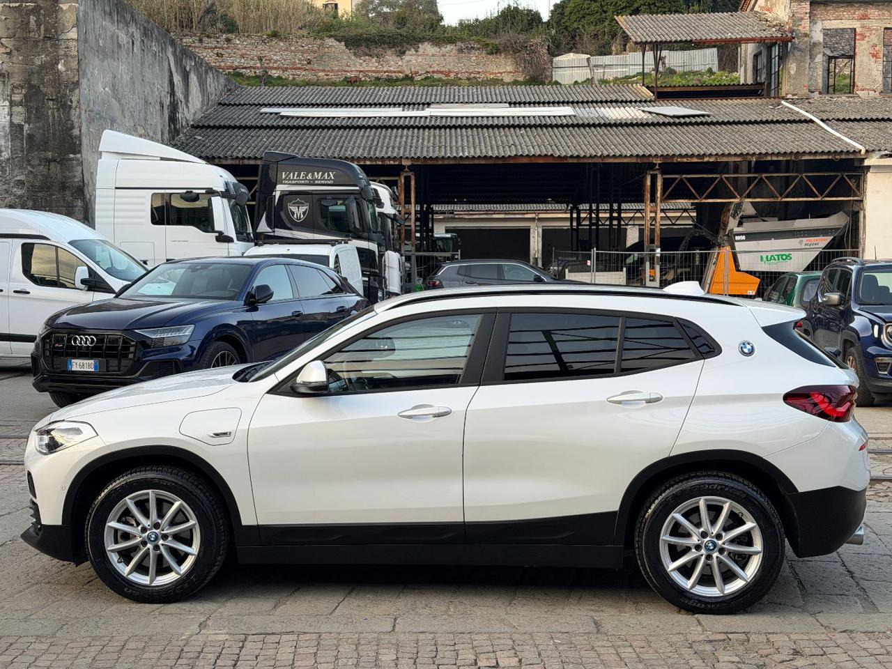 BMW X2 xDrive25e Business-X - 4