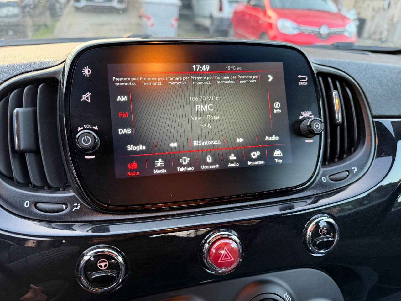 FIAT 500 1.0 Hybrid - 12