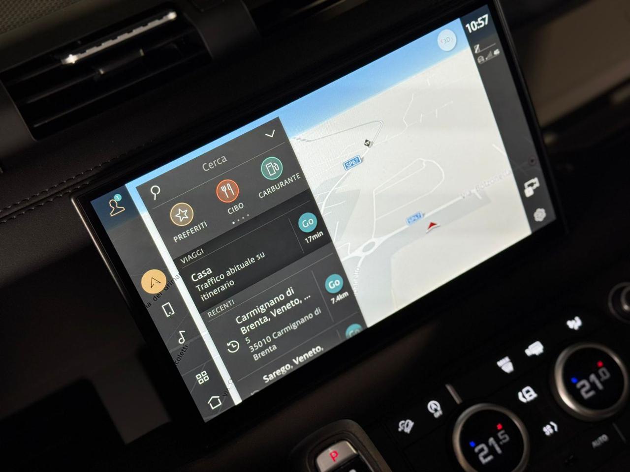 LAND ROVER Defender 90 3.0D I6 200 CV AWD Auto S - 14