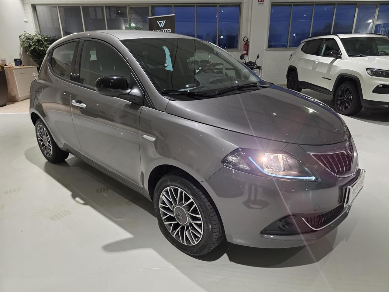 LANCIA Ypsilon 1.0 FireFly 5 porte S&S Hybrid Gold Plus - 3