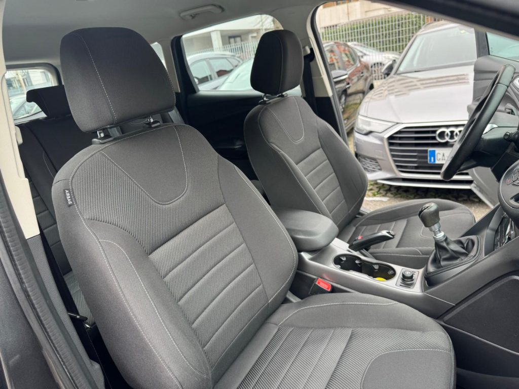 FORD Kuga 2.0 TDCI 120 CV S&S 2WD TITANIUM - 13