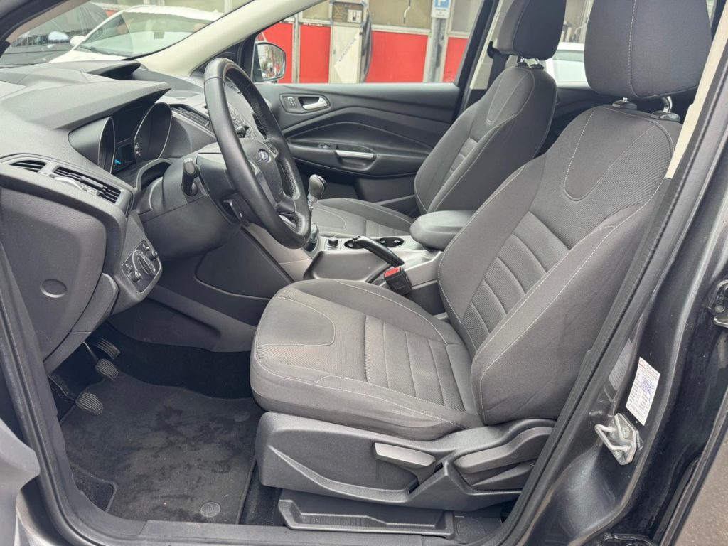 FORD Kuga 2.0 TDCI 120 CV S&S 2WD TITANIUM - 16