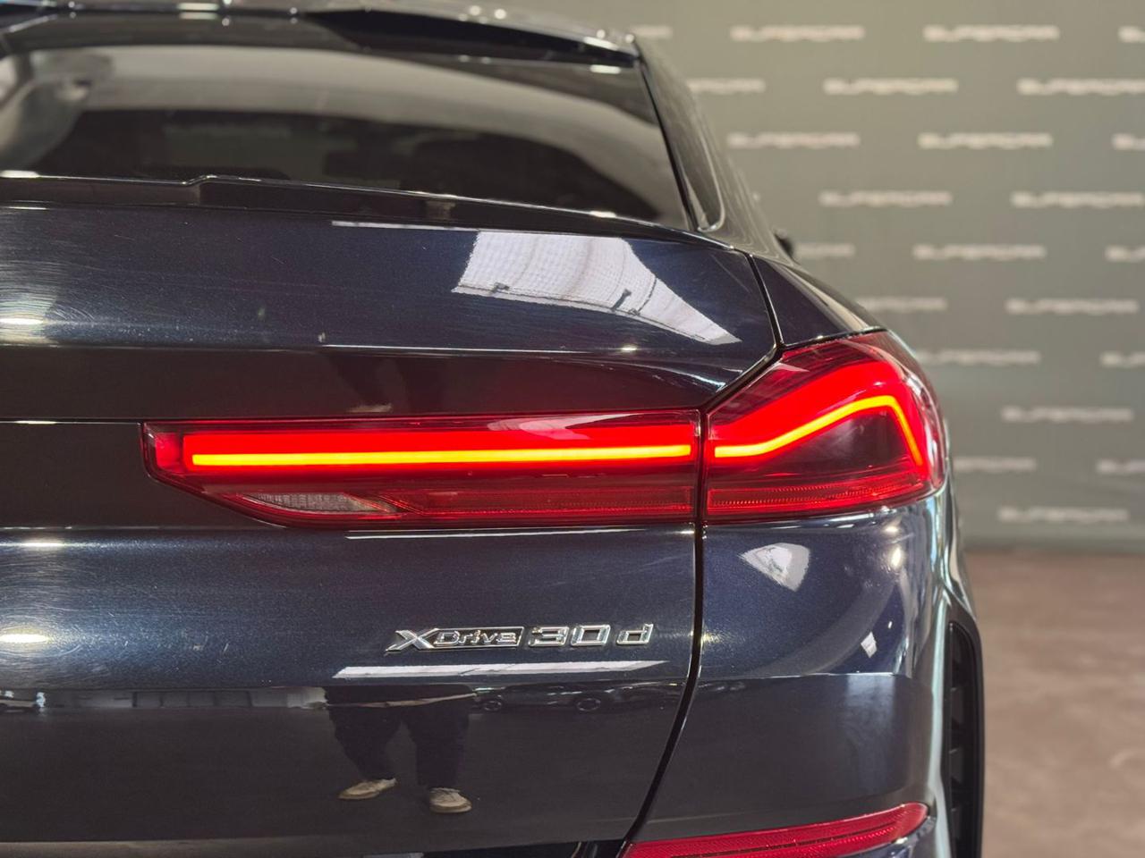 BMW X6 xDrive40d 48V Msport - 6