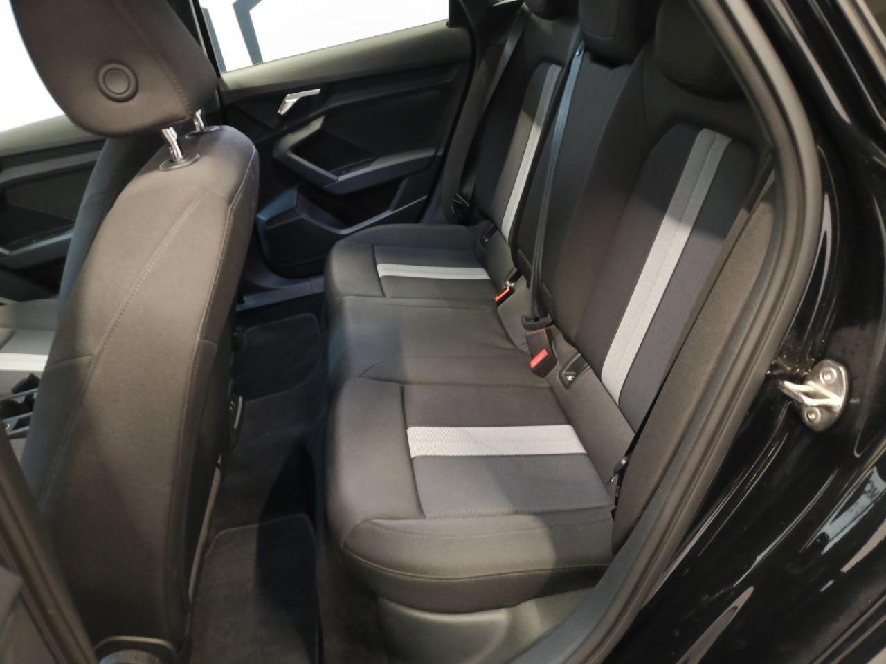 AUDI A3 SPB 35 TDI S tronic S line edition - 9