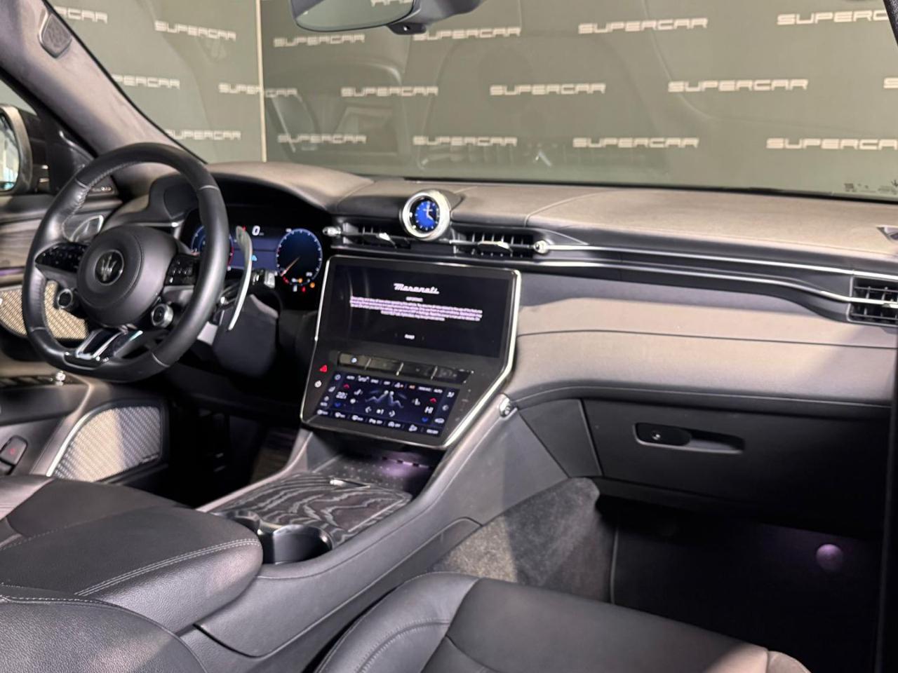 MASERATI Grecale MHEV 300 CV AWD GT - 9