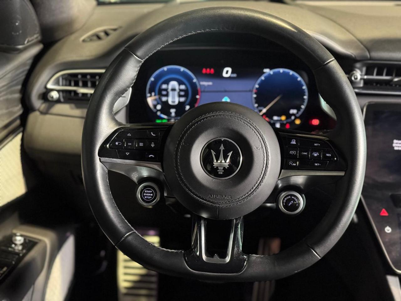 MASERATI Grecale MHEV 300 CV AWD GT - 11