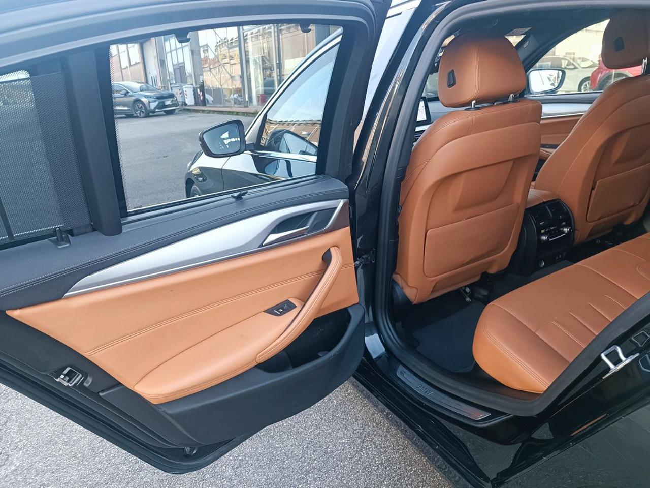 BMW 530 d 48V xDrive Luxury - 8