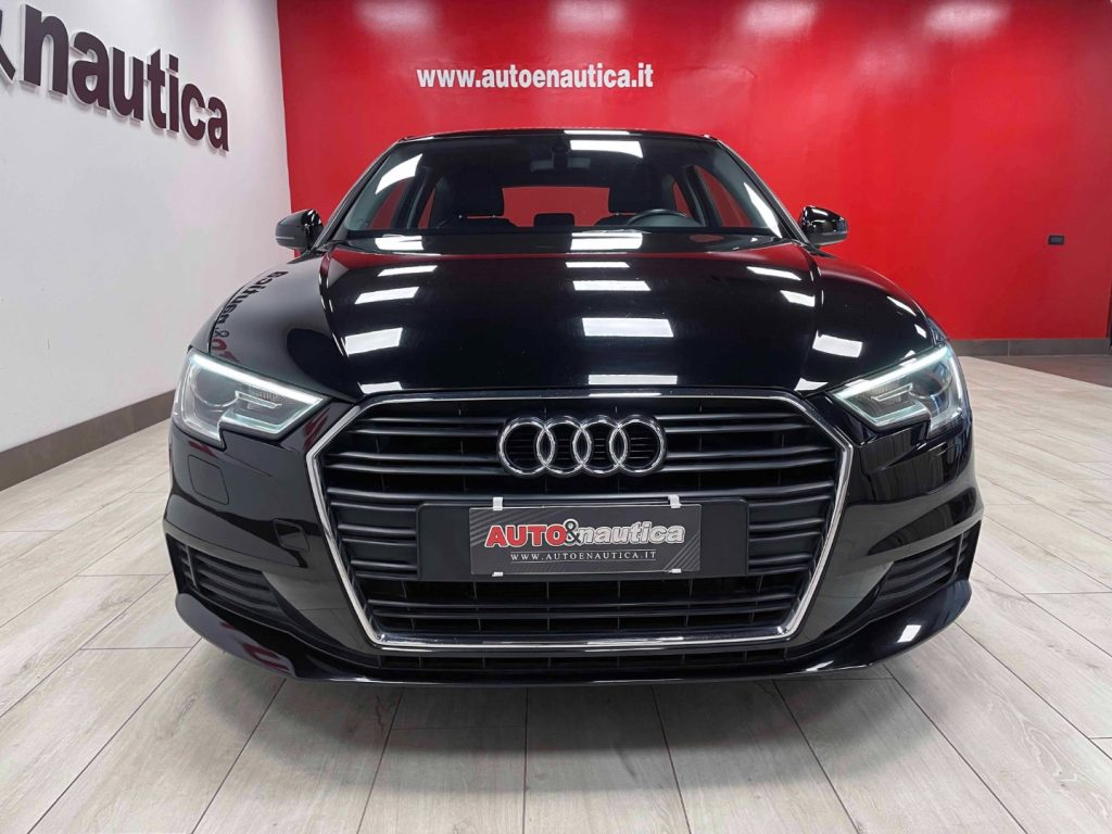 AUDI A3 3P 1.6 TDI 110CV - 4