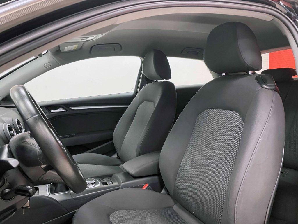 AUDI A3 3P 1.6 TDI 110CV - 15