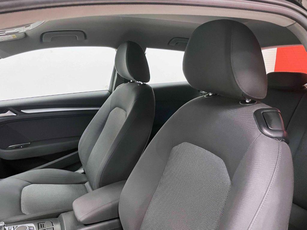 AUDI A3 3P 1.6 TDI 110CV - 16