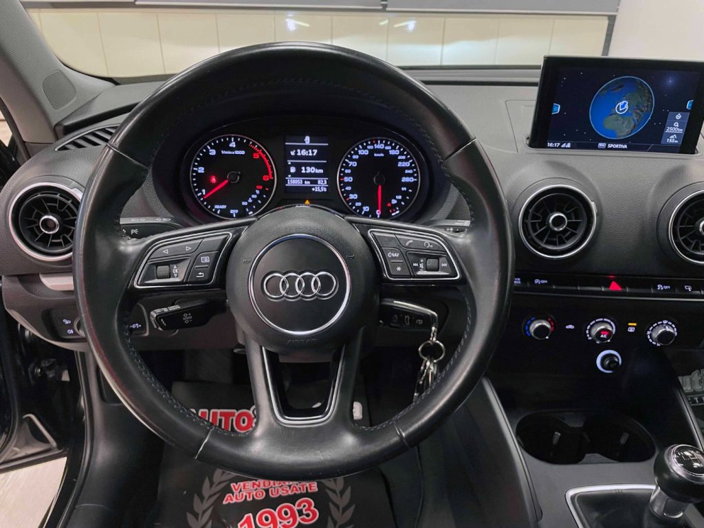 AUDI A3 3P 1.6 TDI 110CV - 18