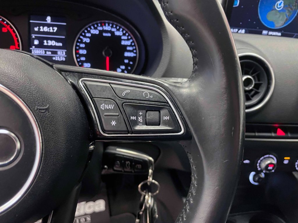 AUDI A3 3P 1.6 TDI 110CV - 20