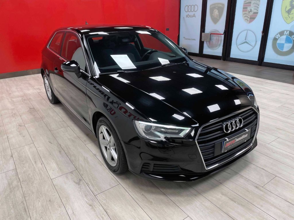 AUDI A3 3P 1.6 TDI 110CV - 34