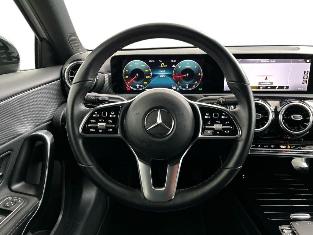 MERCEDES-BENZ A 180 d Automatic Progressive Advanced - 11