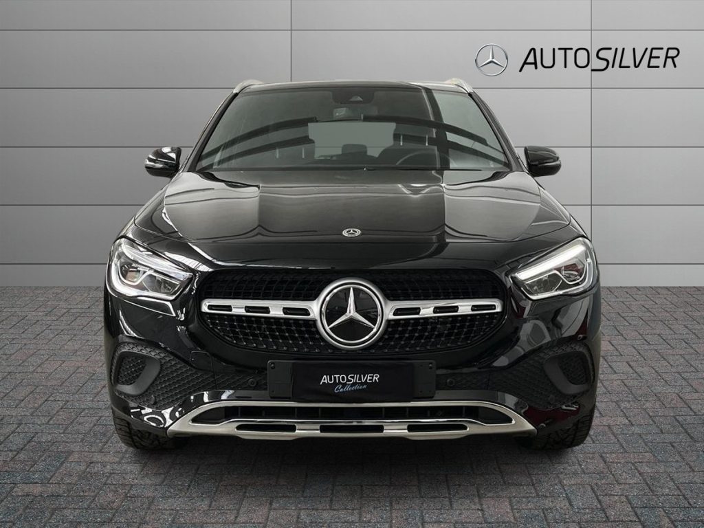MERCEDES-BENZ GLA 250 e EQ-Power Automatic Sport Plus - 3