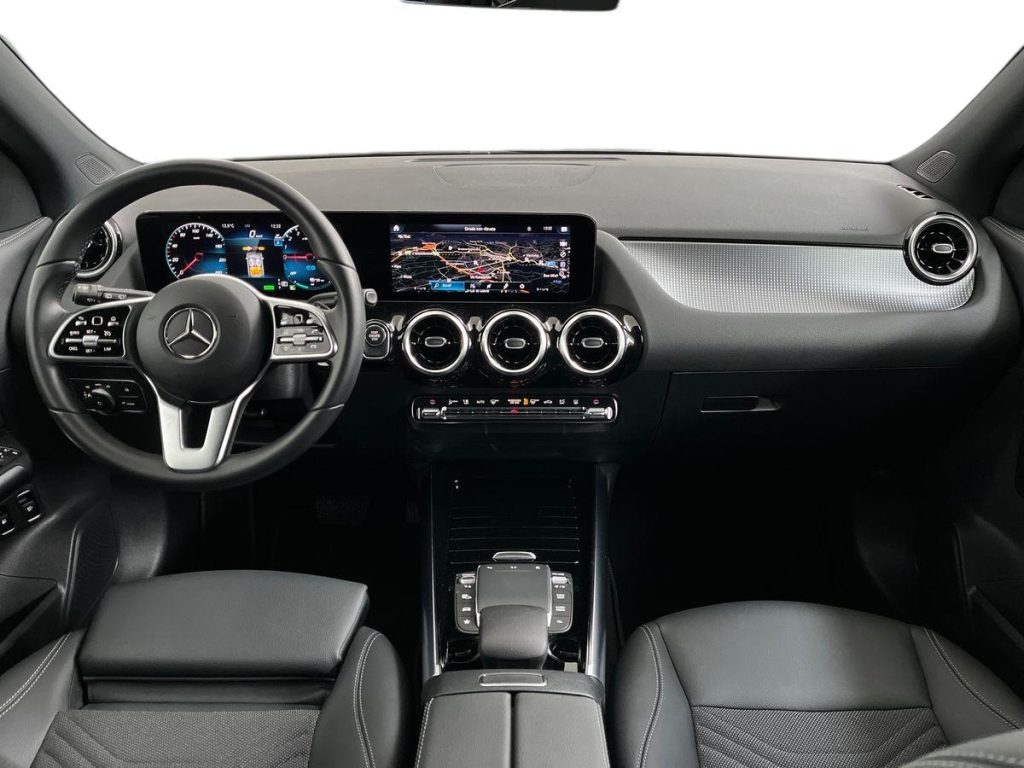 MERCEDES-BENZ GLA 250 e EQ-Power Automatic Sport Plus - 9