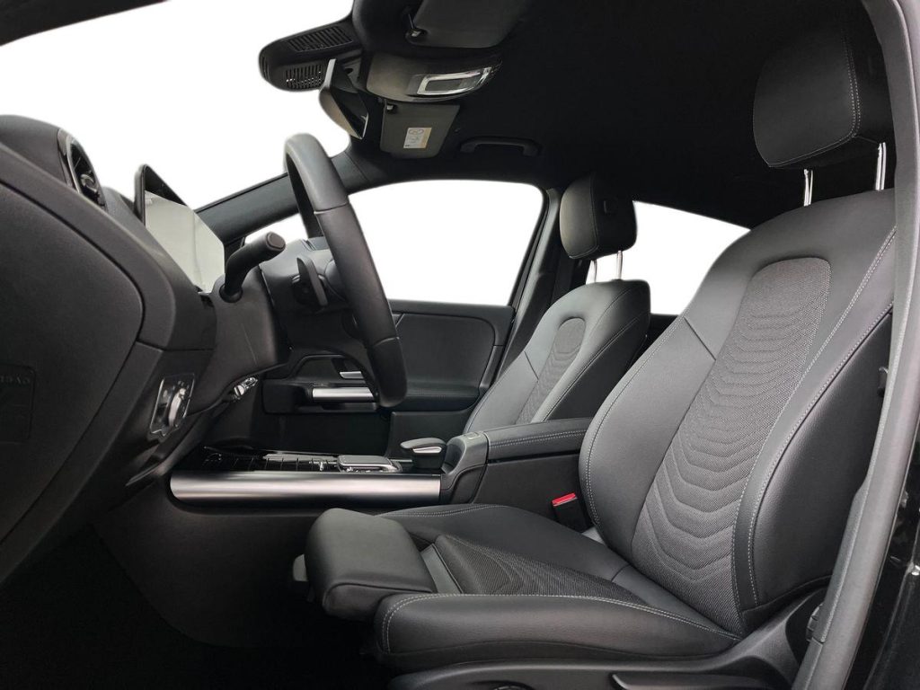 MERCEDES-BENZ GLA 250 e EQ-Power Automatic Sport Plus - 10