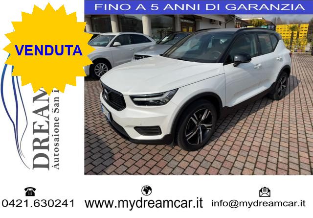 VOLVO XC40 Bianco metallizzato