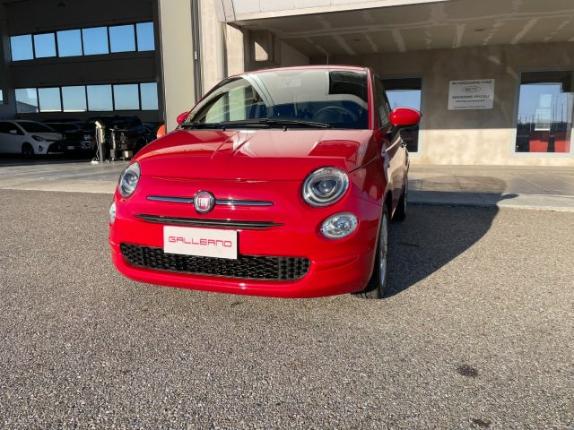FIAT 500 Rosso pastello