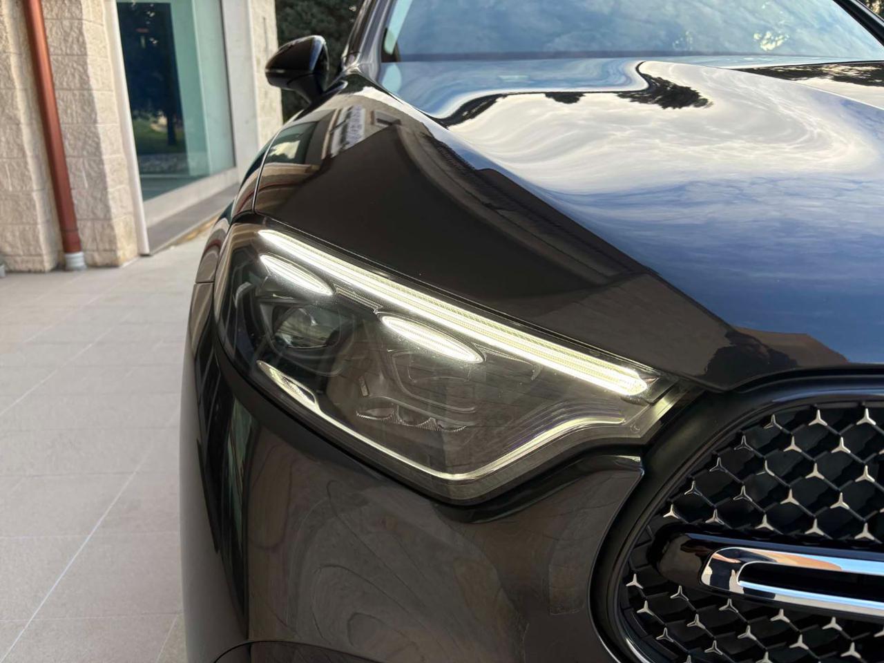 MERCEDES-BENZ GLC 300 de hybrid EQ 4Matic Coupé AMG Line Premium Plus. - 53