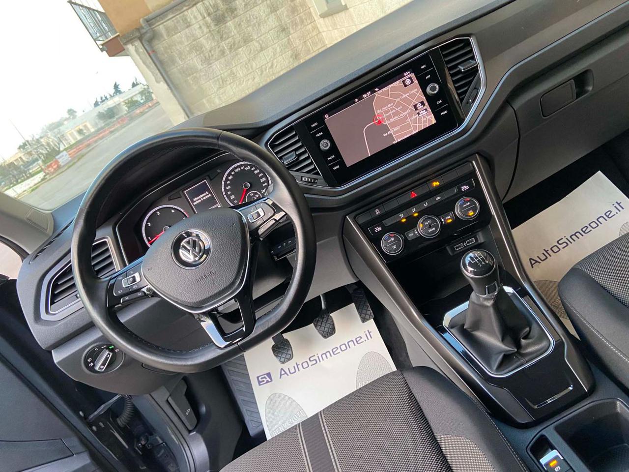 VOLKSWAGEN T-Roc 1.6 TDI SCR Business BlueMotion Technology - 17