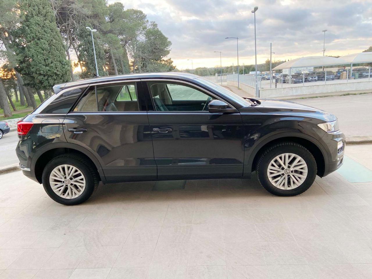 VOLKSWAGEN T-Roc 1.6 TDI SCR Business BlueMotion Technology - 4