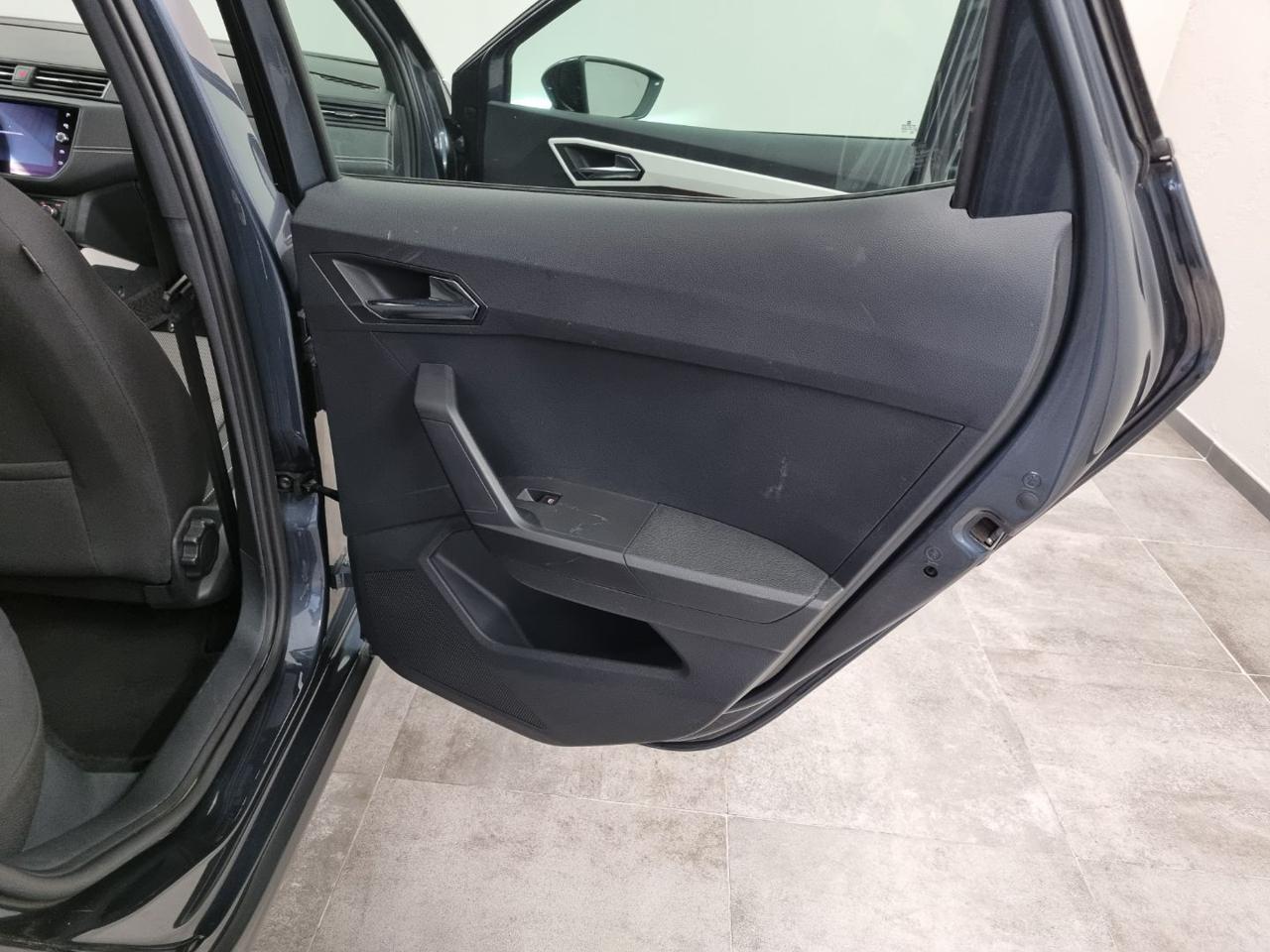 SEAT Arona 1.0 TGI XCELLENCE - 17