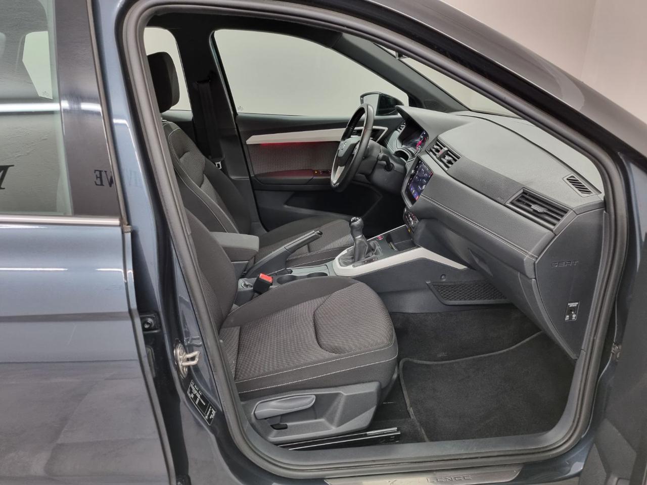 SEAT Arona 1.0 TGI XCELLENCE - 8